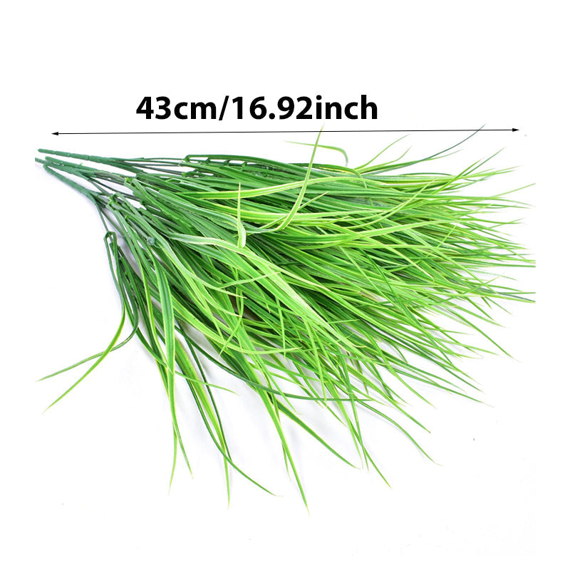 Lifelike Artificial Grass Plants